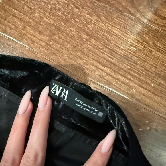 Zara Midnight Velvet Jacket and pants - Picture 3 of 3